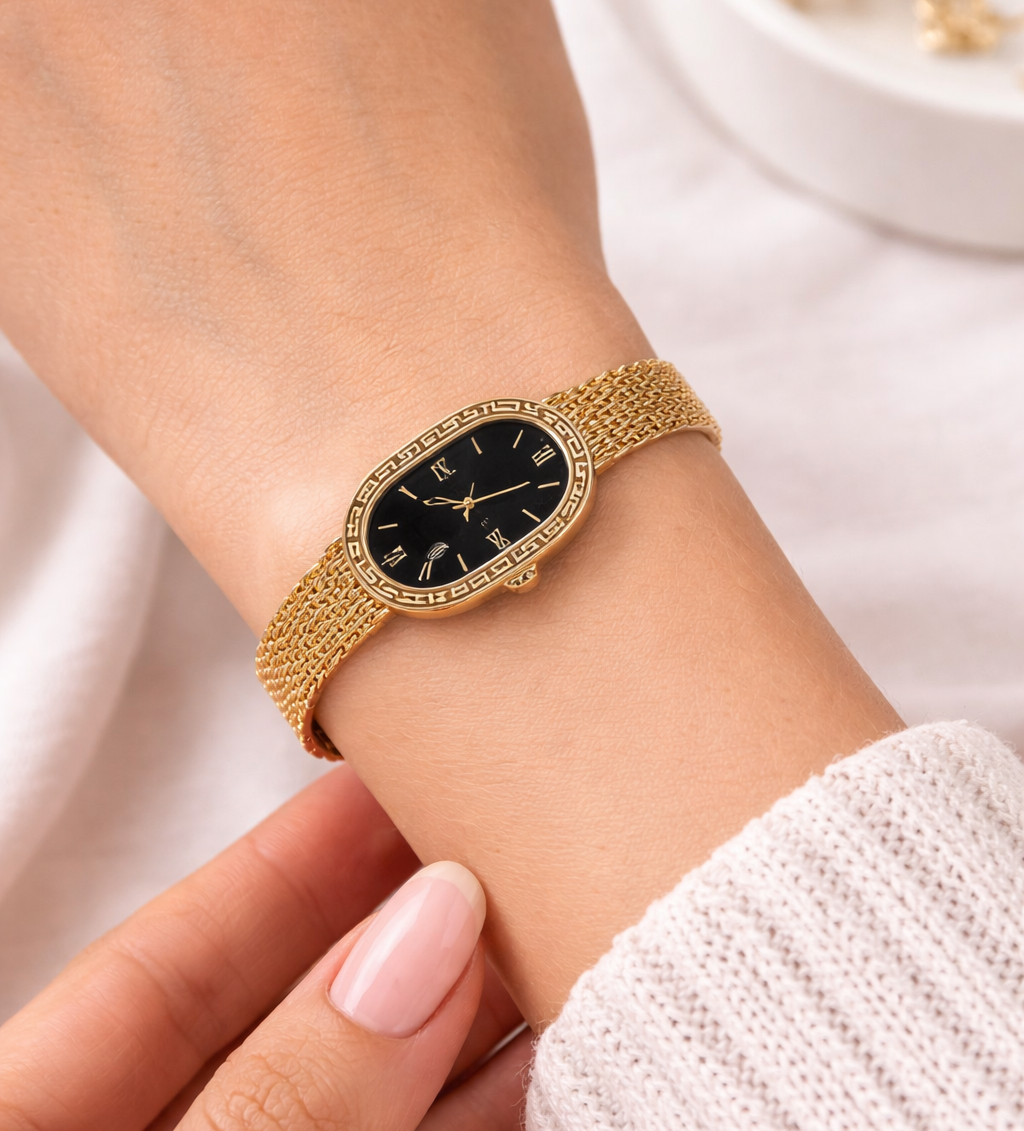 Elegant Midnight Dial Bracelet Watch